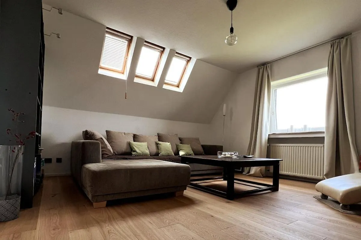 Gemuetliche Ferienwohnung In Rheinnaehe Dusseldorf Germany