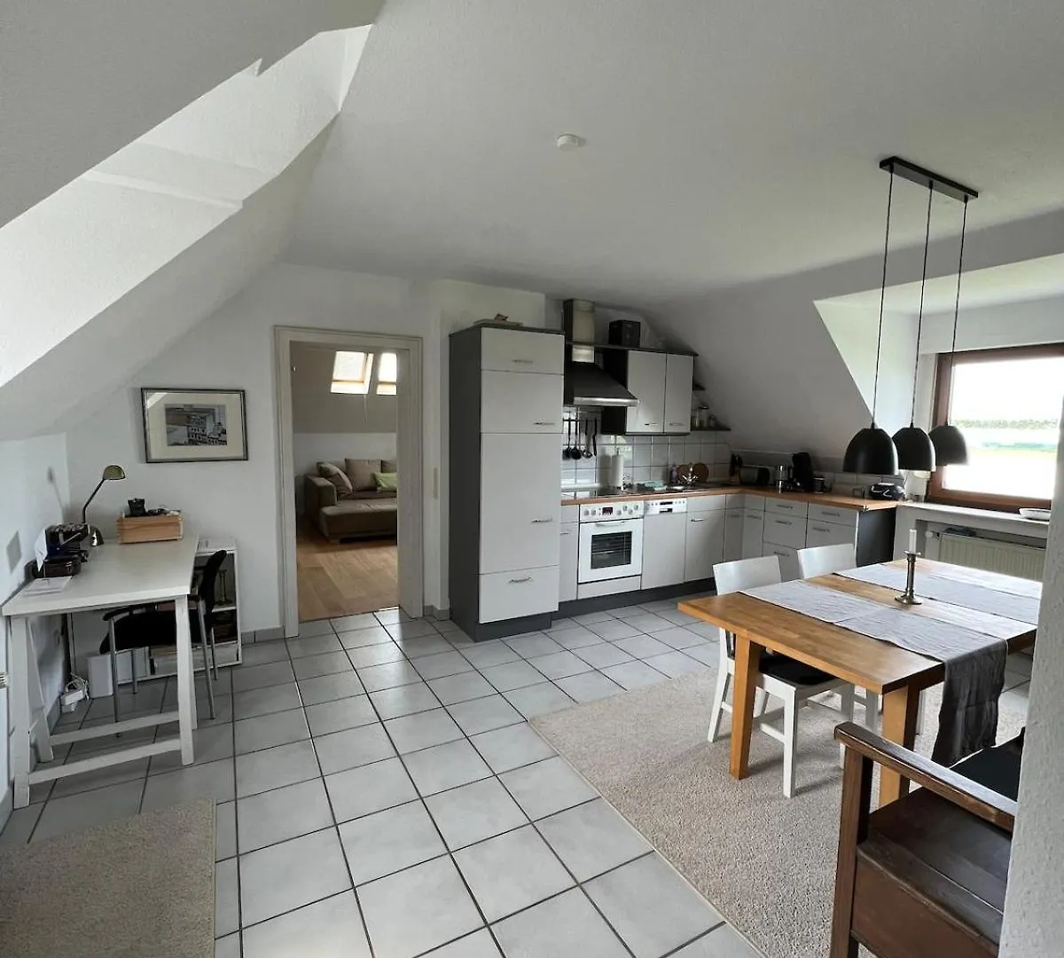 Apartment Gemuetliche Ferienwohnung In Rheinnaehe Dusseldorf